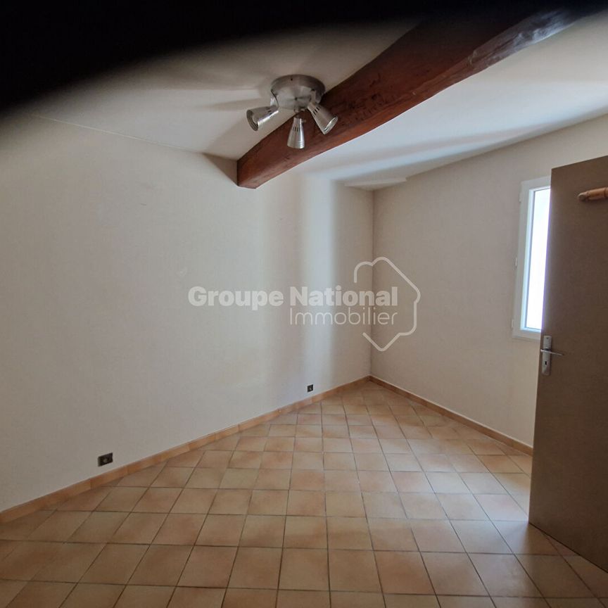 A Louer 13011 Les Camoins appartement de type 2, - Photo 1