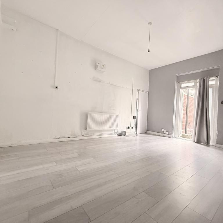 Gordon Avenue, Southampton - Photo 1