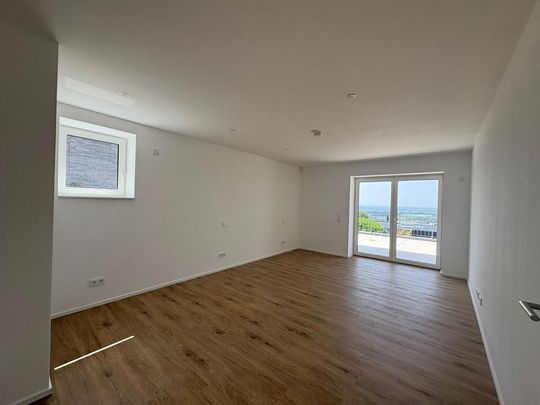 Luxuriöse 3-Zimmer-Wohnung in einmaliger Aussichtslage! - Photo 1