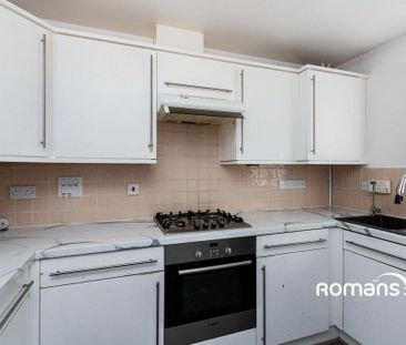 3 bedroom semi-detached house to rent - Photo 6