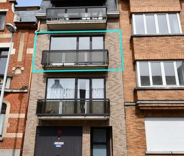Appartement te huur in Ganshoren voor € 1.050 met 2 slaapkamers - Photo 2