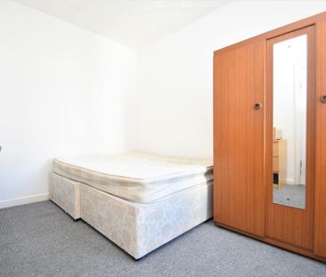 5 bedroom terraced house to rent - Photo 2