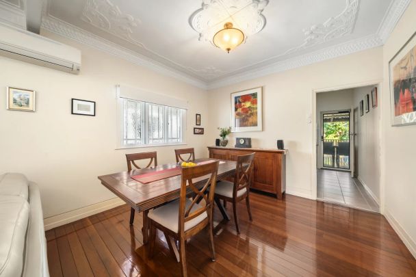 71 Dobson Street, Ascot. - Photo 1