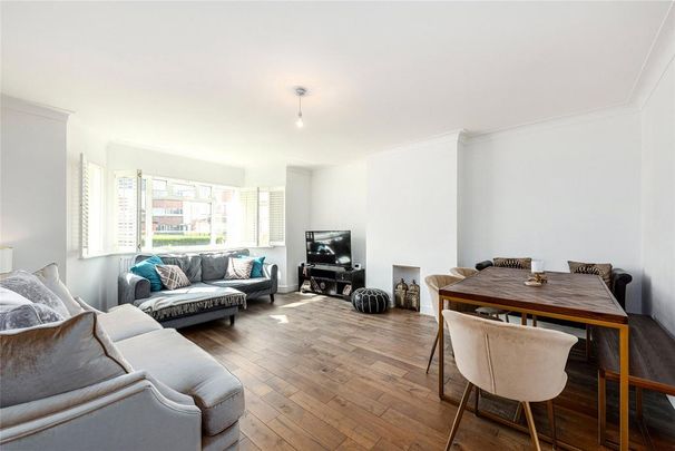 3 bedroom flat to rent - Photo 1