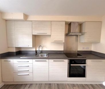 2 bedroom apartment to rent - Photo 5