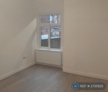 4 bedroom terraced house to rent - Photo 6