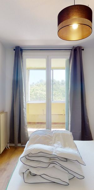 Aix Coq Argent — Chambre Privée 1 - Photo 1