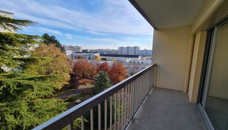 Appartement 1 pièces 31m2 REIMS 622 euros - Photo 3