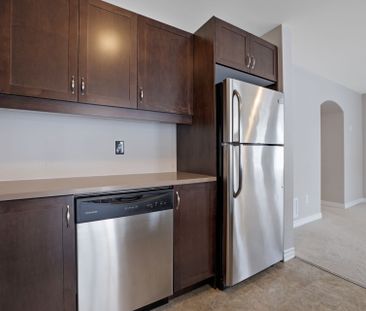 For Lease - 701 Mayfly Crescent, Barrhaven, Ontario - Photo 1