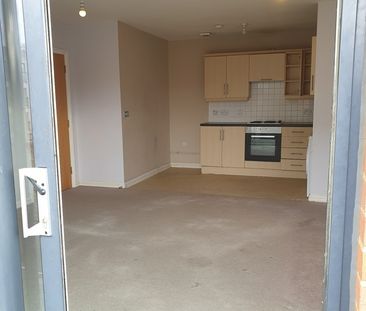 1 Bed Flat, Greenwich House, SE13 - Photo 3