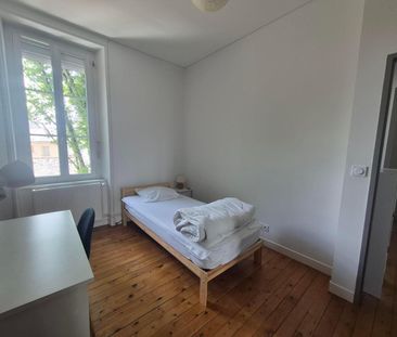 Location Appartement 3 pièces 51m² ANGERS 49100 - Photo 2