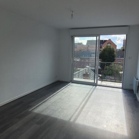 Location Appartement 2 pièces 47m² HAZEBROUCK 59190 - Photo 4