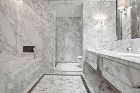 Whitehall Place, London, SW1A - Photo 4