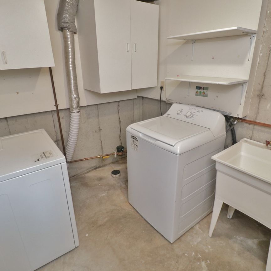 53 Saxton Private - Photo 1