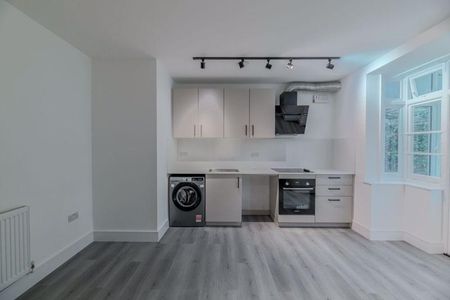 Studio to rent - Photo 5