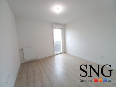 T2 AVEC BALCON ET PARKING - Photo 4