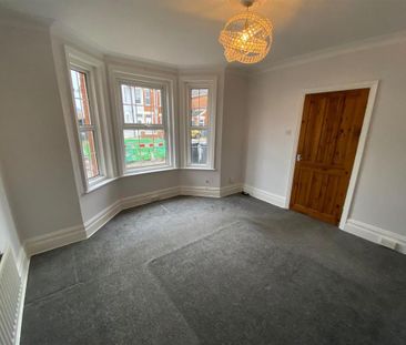 3 bedroom detached house to rent - Photo 3