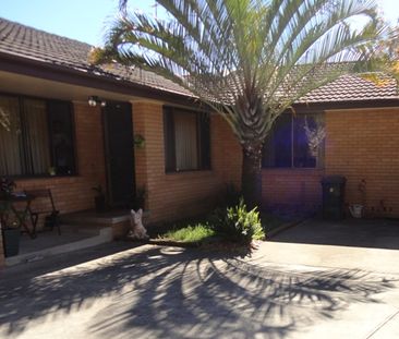 QUIET 2 BEDROOM UNIT - Photo 1