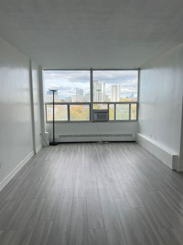 For Lease - 15 Vicora Linkway Way Unit# 804, Toronto, Ontario - Photo 3