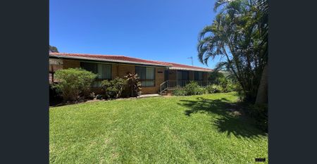 Enjoy semi-rural living at Sandy Beach in this large family home. - Photo 3