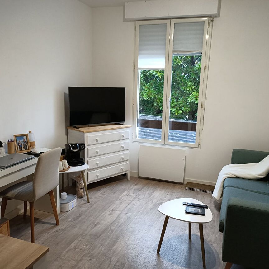 Location Appartement 2 pièces 35m² - Photo 1