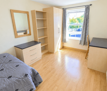 7 bedroom detached house to rent - Photo 3