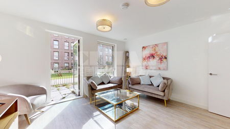 Cantwell house, 3-13 shipbuilding way, E13 - Photo 3