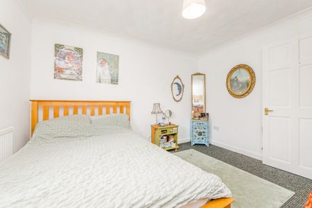 Railway Street - Photo 5