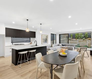 Stunning, Spacious Brand New Town Residence with Park Views - River... - Photo 1