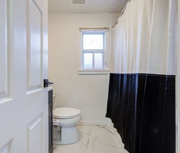 For Lease - 6 Lloyd George Avenue, Toronto, Ontario - Photo 2