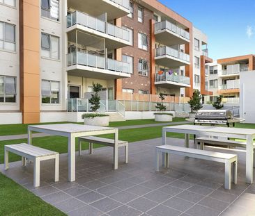 Enviably located apartment - Photo 3