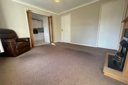 Stone Gardens, BOURNEMOUTH - Photo 3