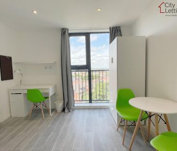 Studio to rent - Photo 3