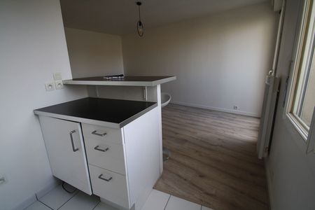 STUDIO Meublé Carrières sur Seine, - Photo 5