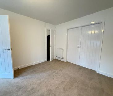 4 bedroom detached house to rent - Photo 1