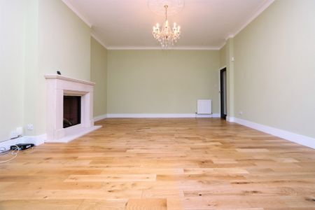 4 bedroom detached house to rent - Photo 3