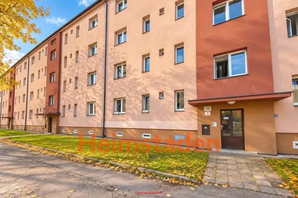 Pronájem bytu 1+kk 28 m - Photo 1