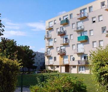 Appartement de type 4- Les Ormes, PONT STE MARIE – DEBUSSY - Photo 6