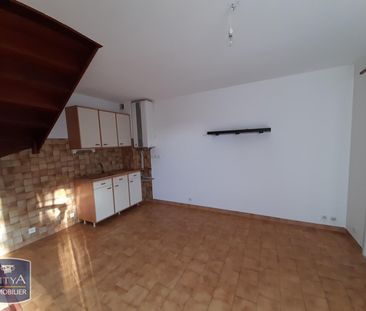 Location Appartement 1 pièce 27m² MARIGNANE 13700 - Photo 1