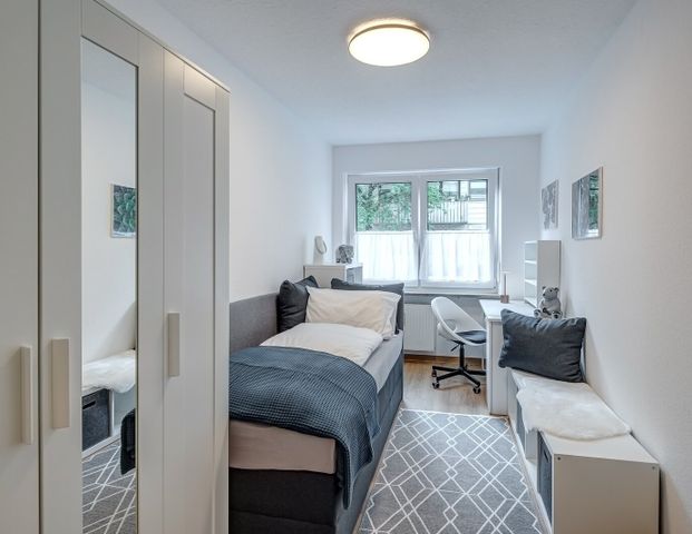 Spacious 3-room apartment on the ground floor - Foto 1