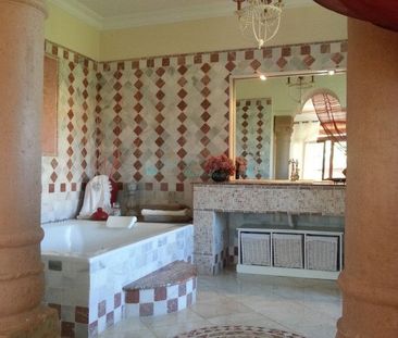 Villa for rent in Costalita, Estepona - Photo 6