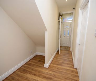 2 bed flat to rent in Osborne Avenue, South Shields, NE33 - Photo 1