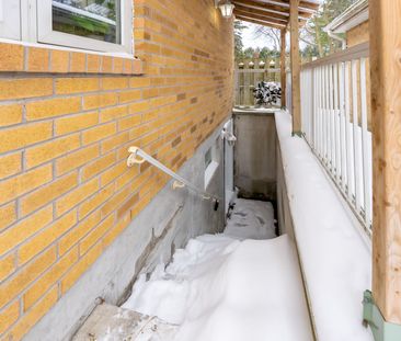 For Lease - 256 The Kingsway N/A Unit# BSMT, Toronto, Ontario - Photo 5