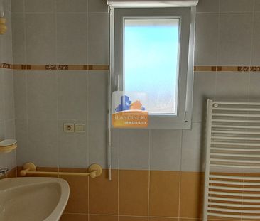 Location Maison 6 pièces 93m² - Photo 5
