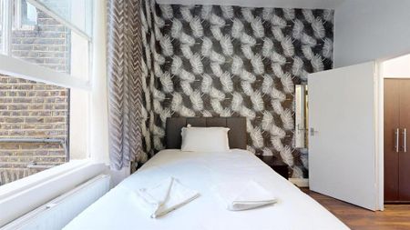 Studio to rent - Photo 2