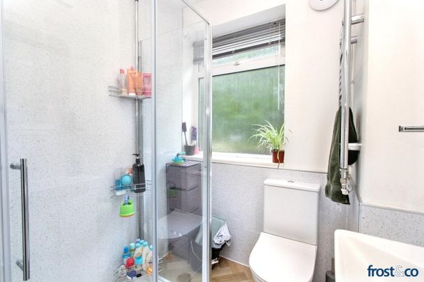 Albert Road, Poole - Photo 1