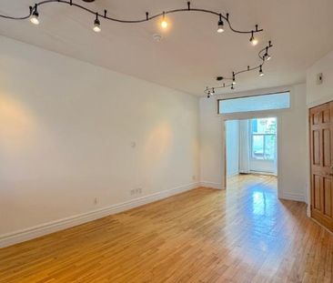 SUPER BEL APPARTEMENT RÉNOVÉ STYLE LOFT DANS LE SECTEUR DE ROSEMONT... - Photo 1