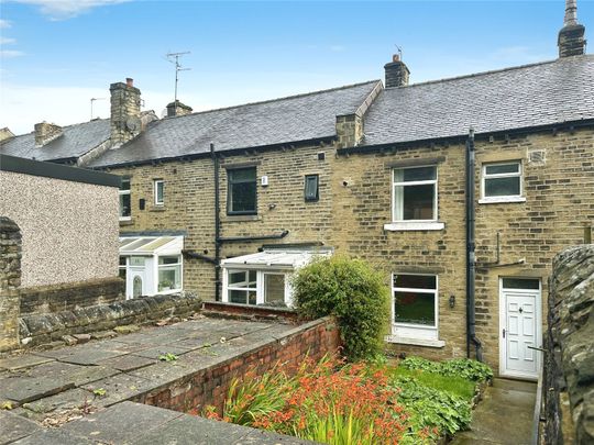 Orchard Terrace, Newsome, Huddersfield - Photo 1