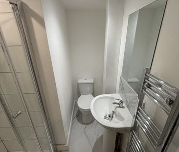 Leicester Close - Photo 6