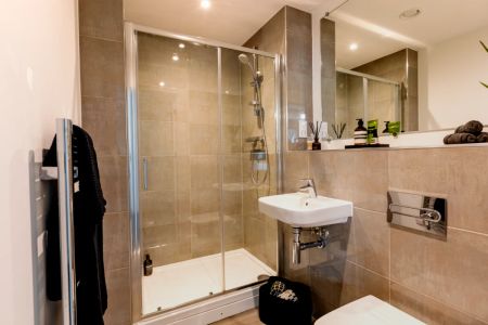 Two Bed (Type I) - Photo 4